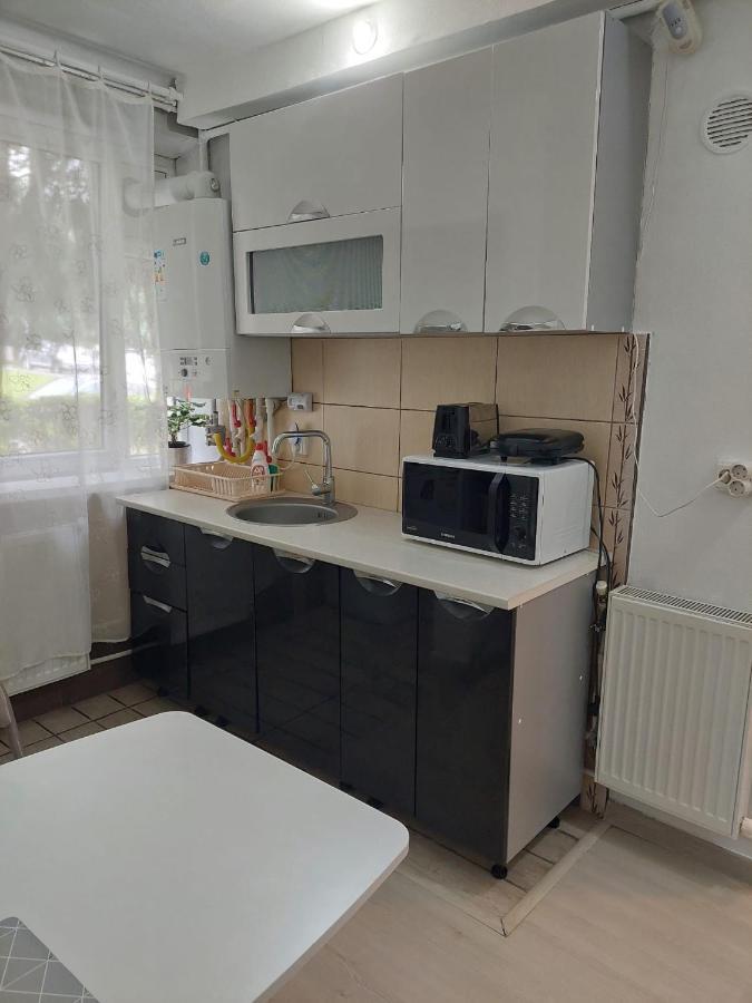 Amigohd² Apartment Hunedoara Bagian luar foto